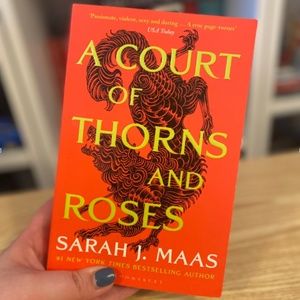 A Court of Thorns and Roses by Sarah J. Maas